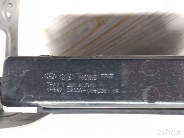 Ящик передней консоли Hyundai Starex H1 2007