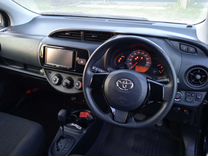 Toyota Vitz 1.0 CVT, 2018, 89 000 км, с пробегом, цена 1 058 000 руб.