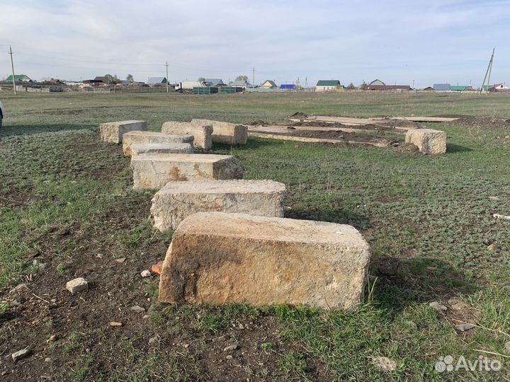 Фундаментные блоки, плиты монолитные