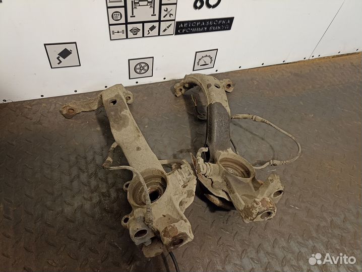 Кулак поворотный передний для VW Passat B5