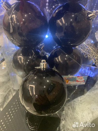 Черные новогодние шары