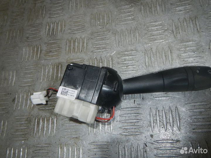 Переключатель поворотов подрулевой, ваз-lada xray