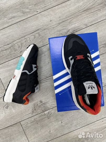 Adidas мужские кроссовки