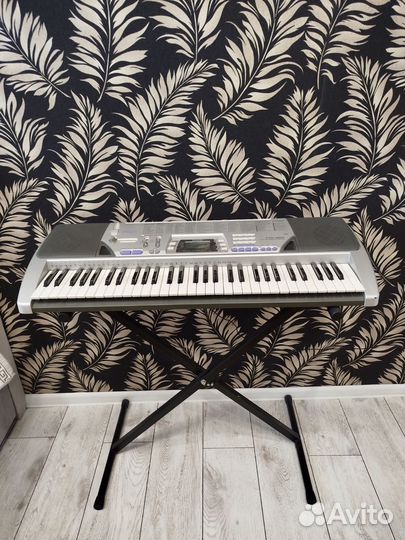 Синтезатор casio