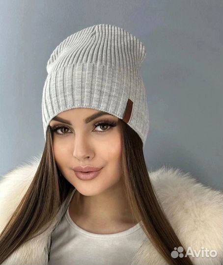 Шапка женская вязаная