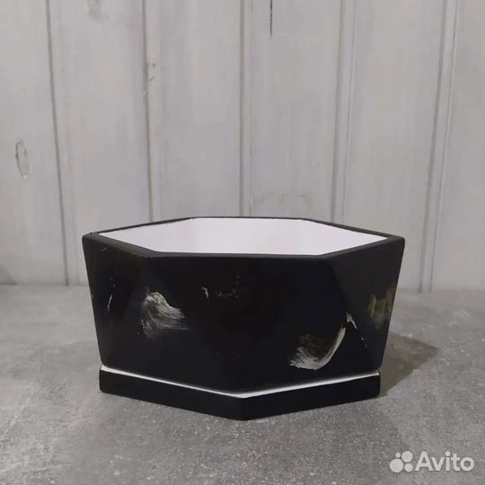 Горшок для цветов