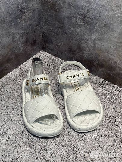 Босоножки женские chanel