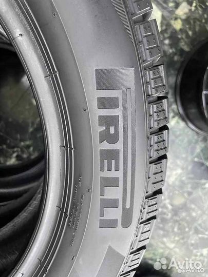 Pirelli Ice Zero FR 225/55 R17