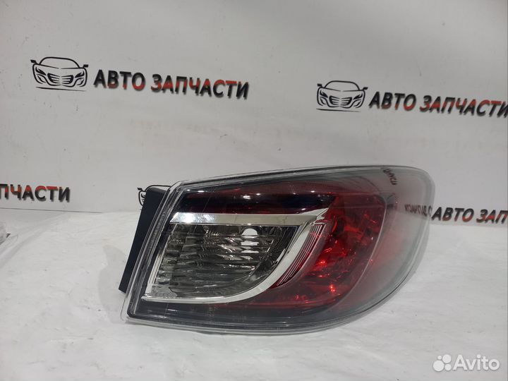 Mazda 3 BL фонарь задний правый