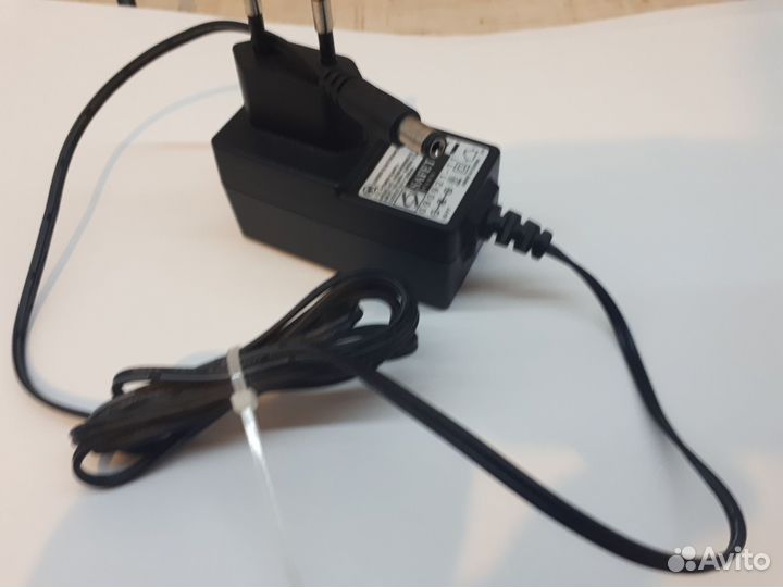 Блоки питания + 5V 1.2A / 9V 0.85A / 12V 0.5A 1A