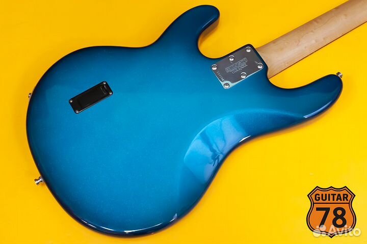 Ernie Ball MusicMan Stingray Blue Dawn USA 2002