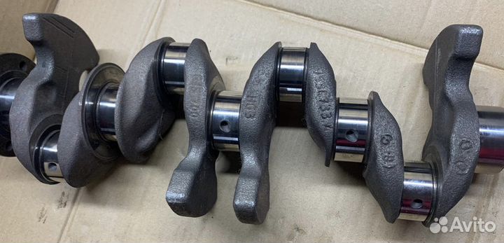 Коленвал пежо Peugeot 308 EP6 (б/у)