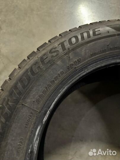 Bridgestone Blizzak LM-001 225/60 R18