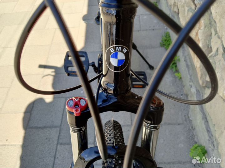 Велосипед BMW