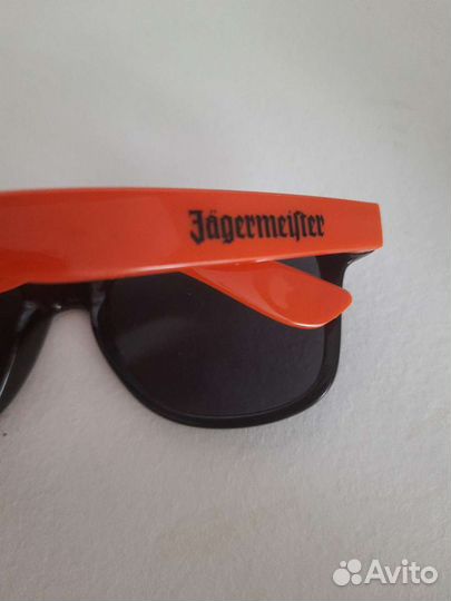 Очки солнечные