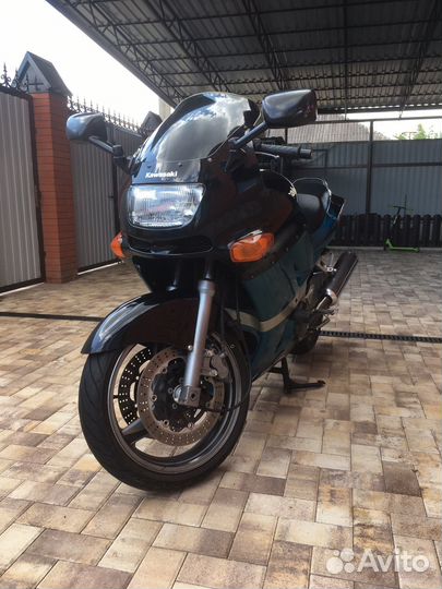 Kawasaki ZZR 600