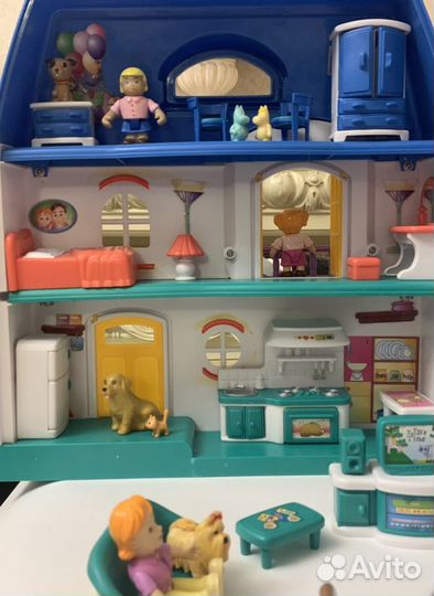 Домик кукольный