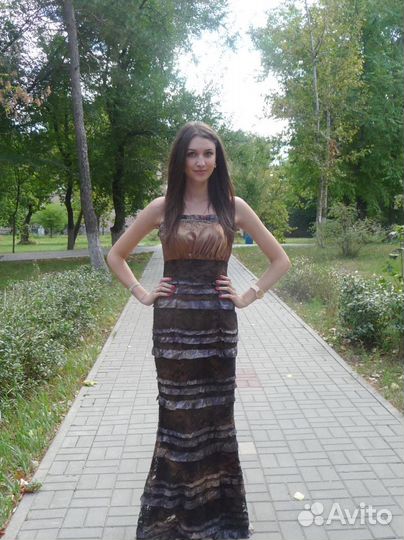 Вечернее платье