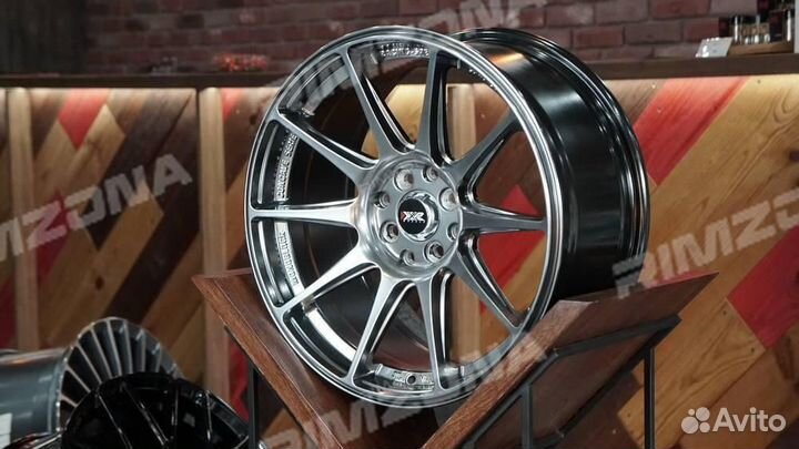 Литой диск XXR R18 5x100/5x114.3