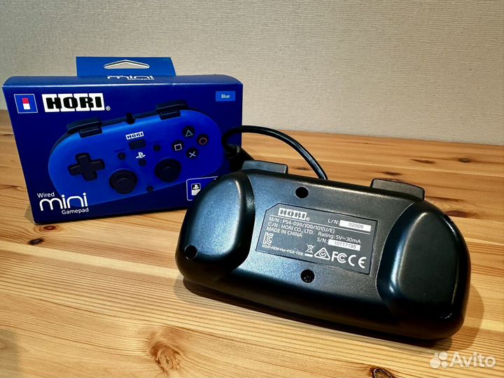 Hori Gamepad Mini PS4