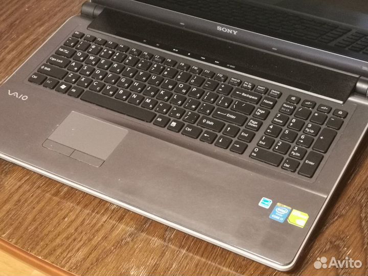 Sony Vaio PCG-8161V 18,4 дюйма