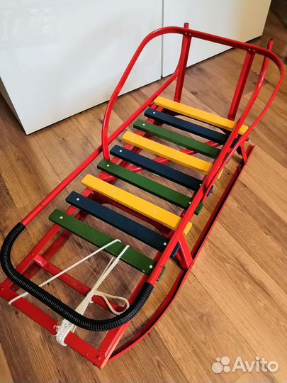 Санки с ручкой