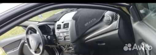 Коврик на панель granta