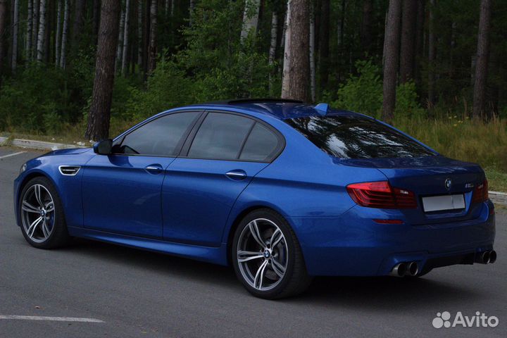 Прокат авто BMW M5