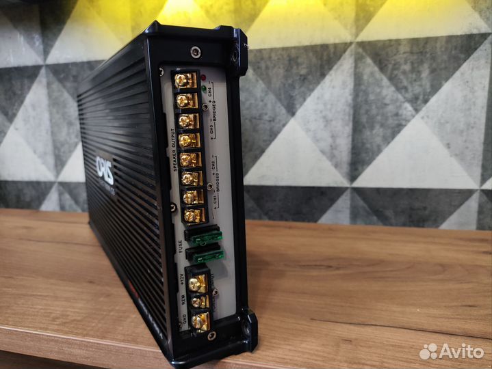 Автомобильный усилитель звука 4 канальный