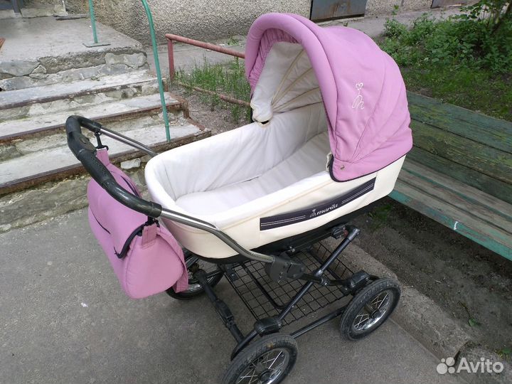 Коляска детская