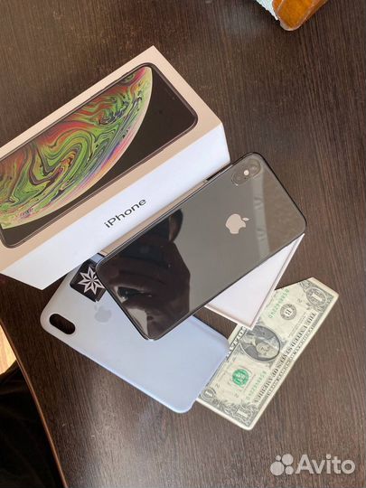 iPhone Xs Max, 64 ГБ