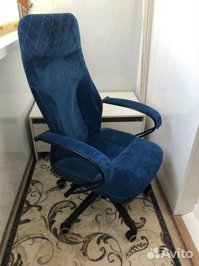 Компьютерное кресло