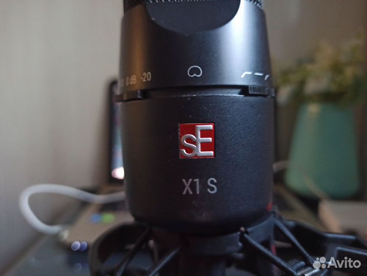 Микрофон SE electronics X1 S