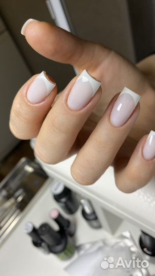 Маникюр,покрытие гель-лак,наращивание ногтей