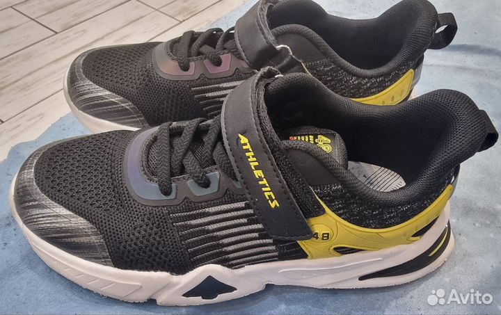 Кроссовки для мальчика