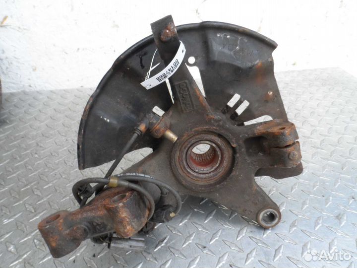 Кулак поворотный правый Mazda CX-7 ER