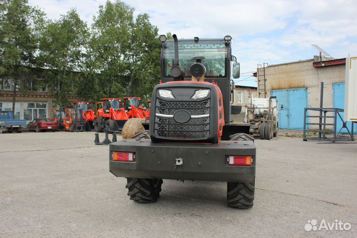 Телескопический погрузчик Redstar TL2500G, 2023