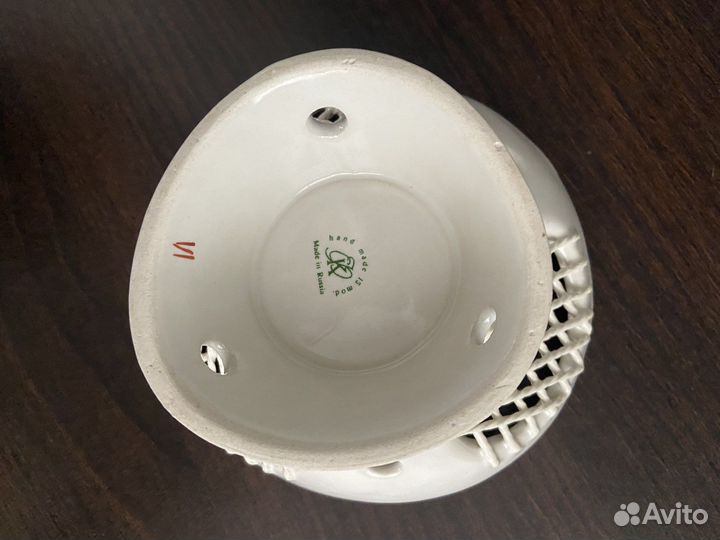 Фарфоровая конфетница. Кировский фаянсовый завод