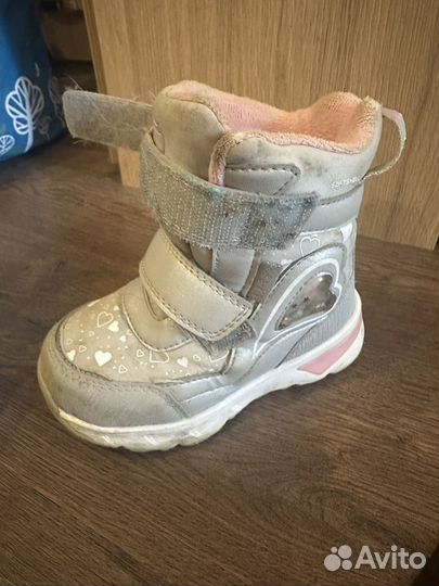 Ботинки демисезонные для девочки 23-24 размер