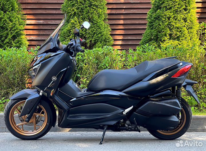 Продам Yamaha X-Max 250