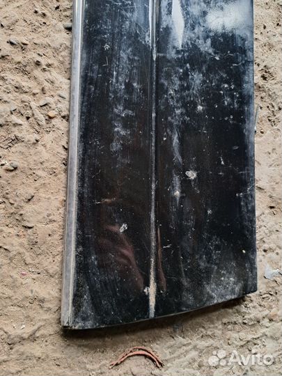 Молдинг двери передний левый Mercedes W140