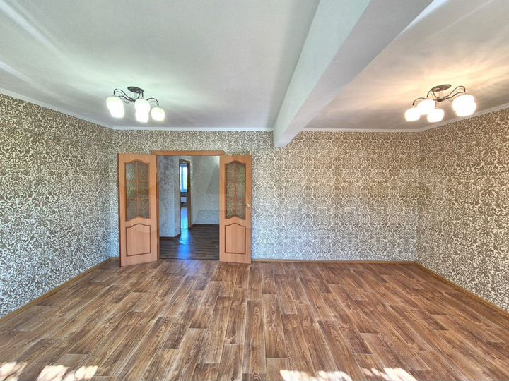 4-к. квартира, 91,1 м², 4/5 эт.