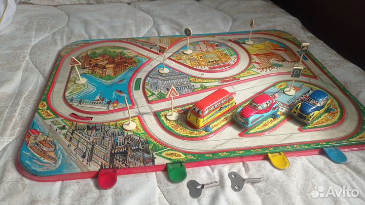 Игрушки из СССР машинки