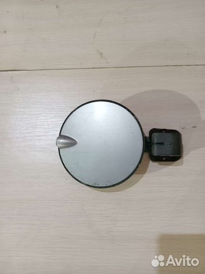 Лючок бензобака на опель астра G 1.6 2002г