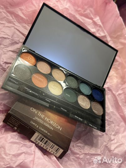 Палетка теней Sleek