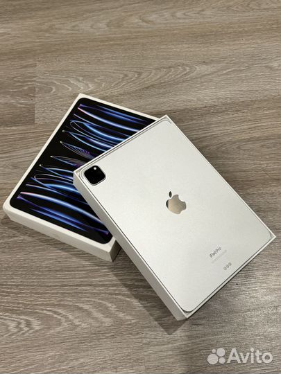 iPad pro 11 2022 M2 128GB