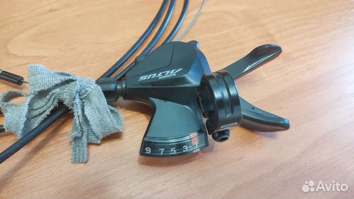 Манетки Shimano Altus SL-M2000