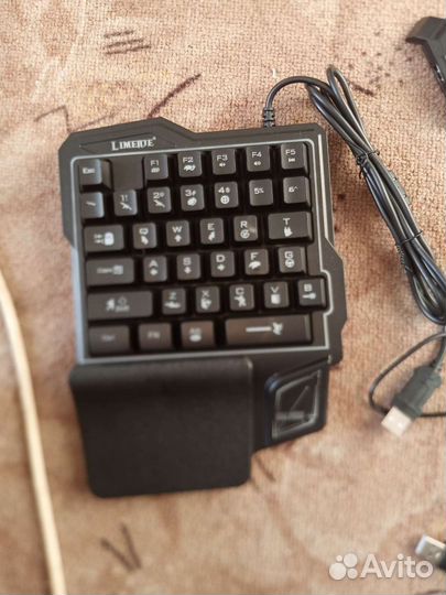 Игровая клавиатура и мышь для телефона