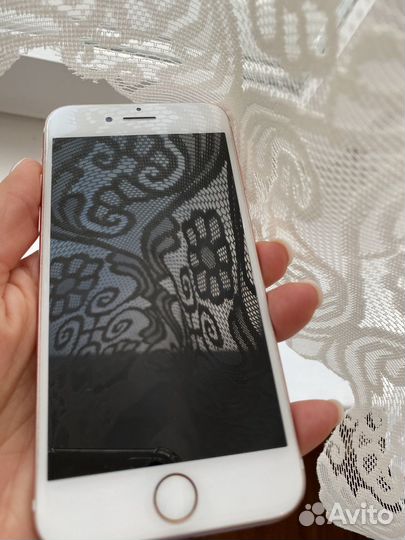 iPhone 7, 32 ГБ