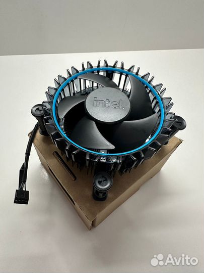 Кулер для процессора Intel Laminar RM1 (S1700)